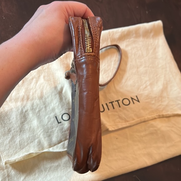 Authentic Louis Vuitton Monogram Wristlet - Picture 3 of 16